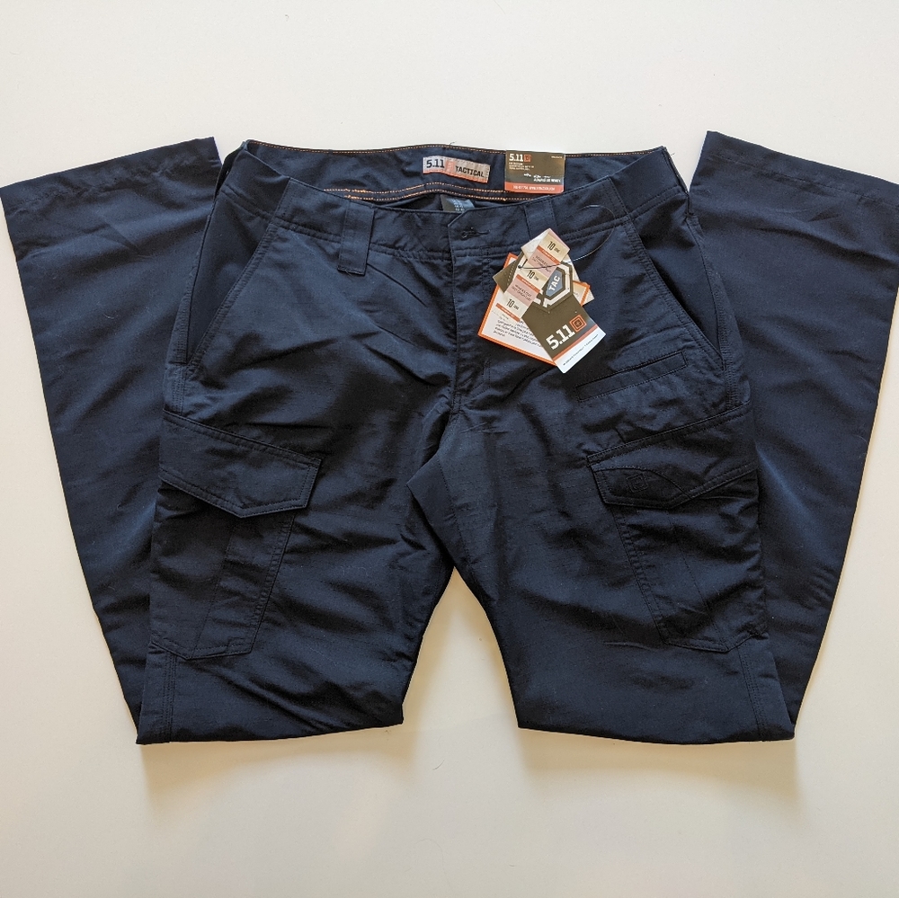 5.11 Black Cargo Pants Size 10 Long